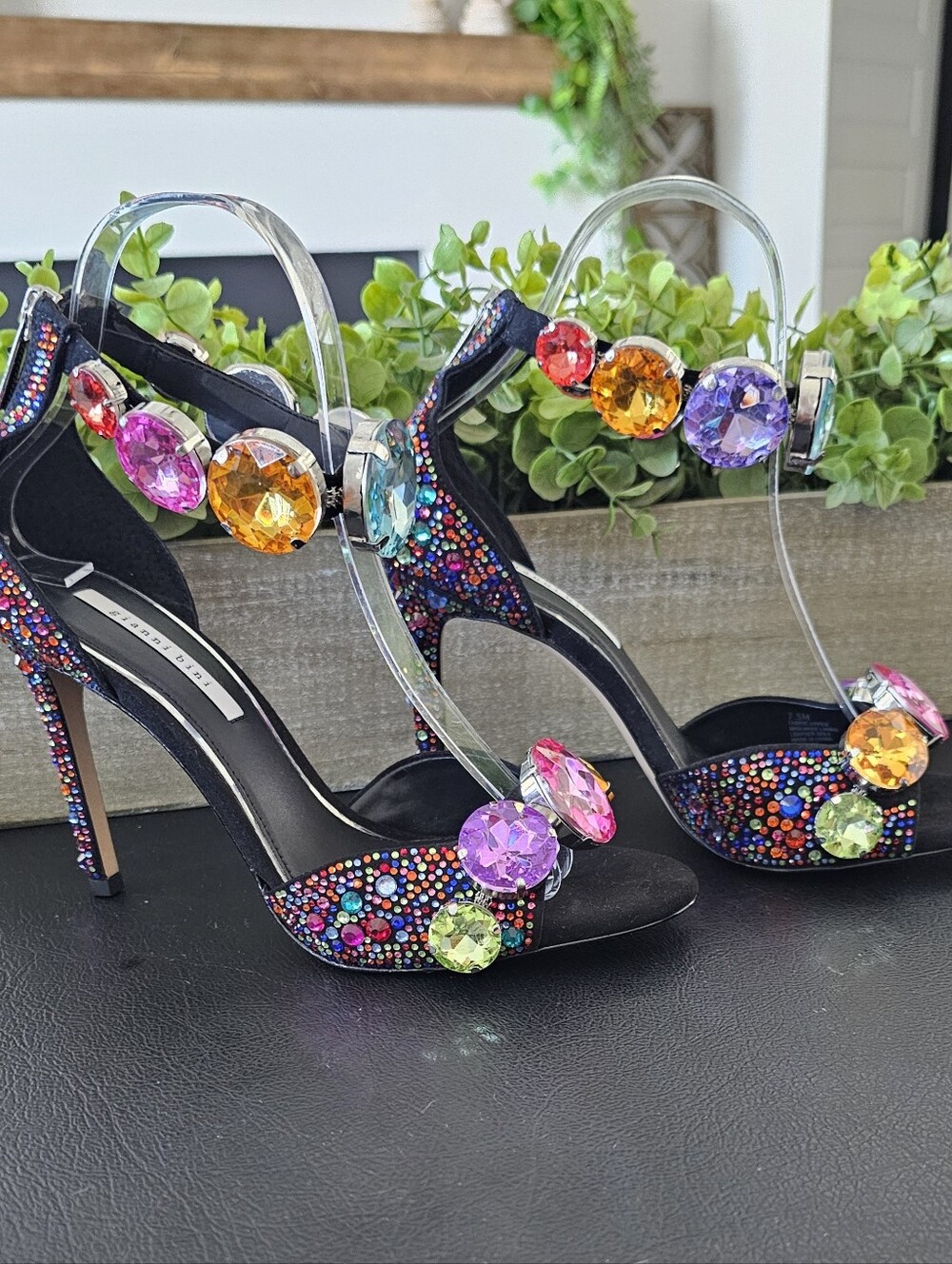 Gianni Bini Black Stiletto Heels Shoes w/Multicolor Gems Women's Sz 7.5 & 8M NEW - Picture 2 of 7